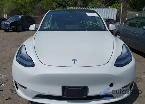 2021 Tesla Model Y Long Range Dual Motor All-Wheel Drive from USA, damaged, VIN 5YJYGAEE0MF149430
